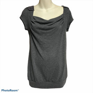 Bluheaven dark gray top size M pretty details